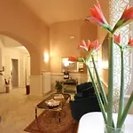 Corsini Tintori Guest House